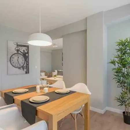 Apartamento Moderno En Pleno Centro De Castellon.