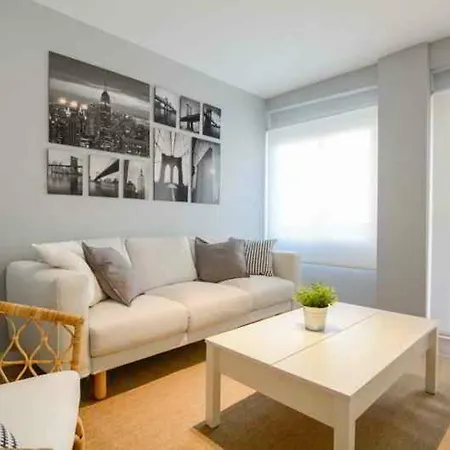 Apartamento Moderno En Pleno Centro De Castellon. Apartment